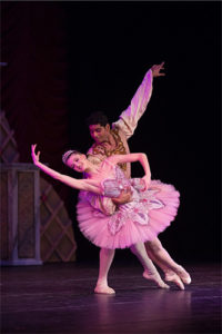 Ballet Lubbock gives Covenant Children's a Nutcracker treat